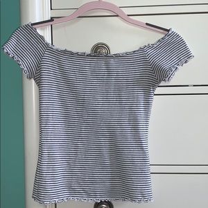 Hollister off the shoulder crop top